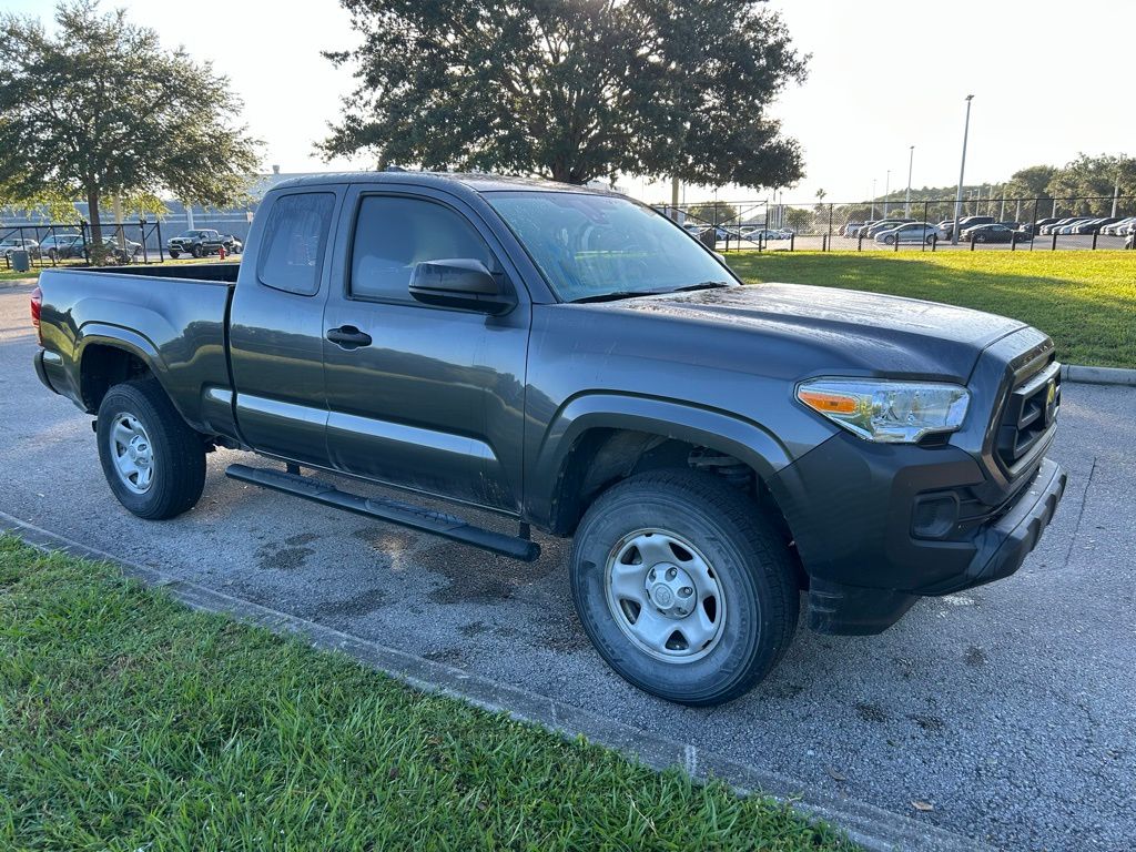 Thumbnail: 2022 Toyota Tacoma - 7