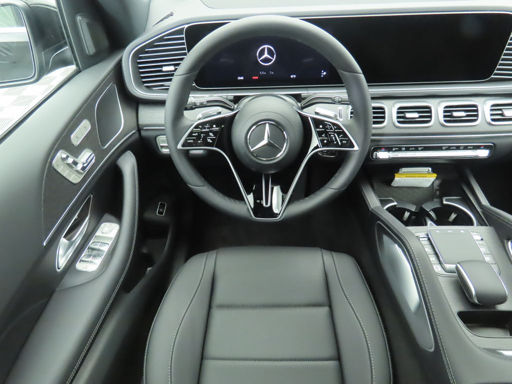 Thumbnail: 2025 Mercedes-Benz GLE - 11