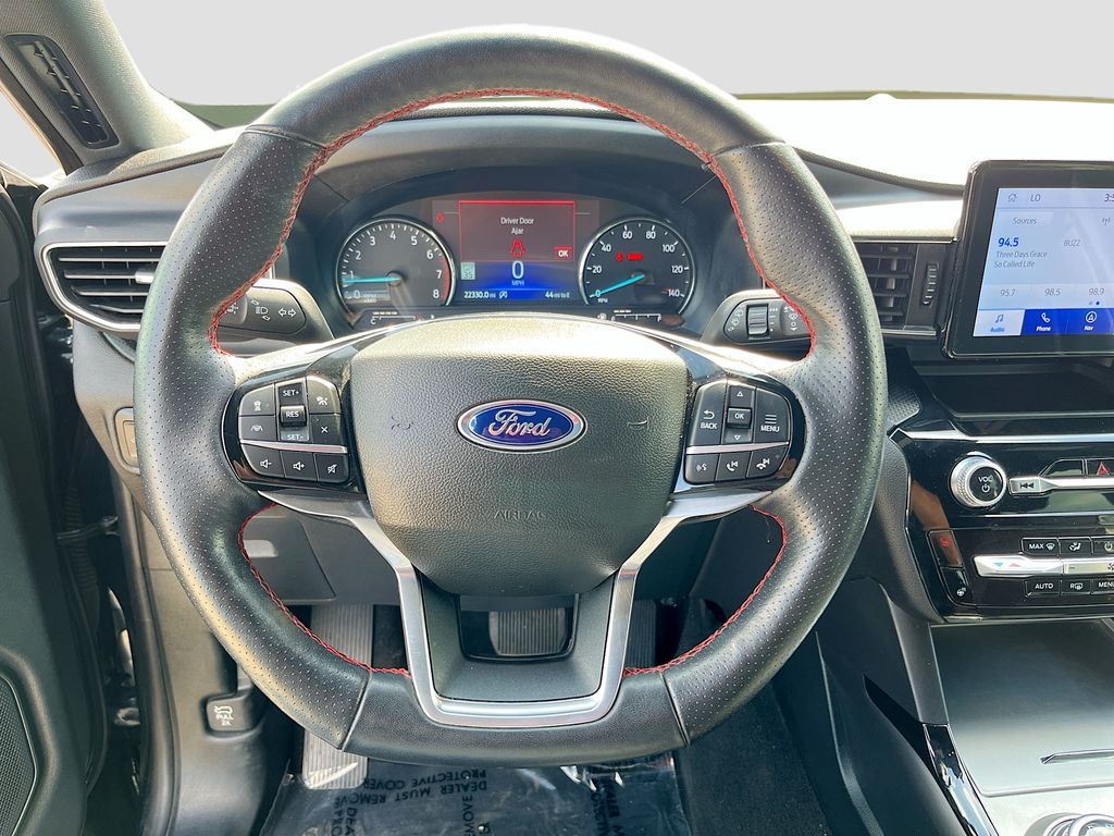2023 Ford Explorer ST-Line - 10