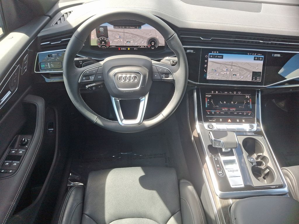 2024 Audi Q8 Prestige 11