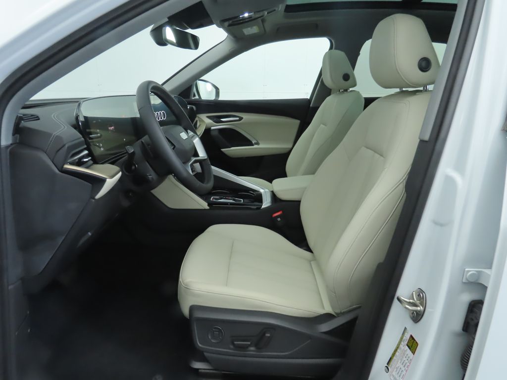 Thumbnail: 2025 Audi Q5 - 21