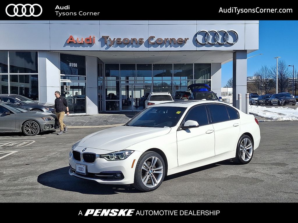 Thumbnail: 2018 BMW 3 Series - 1