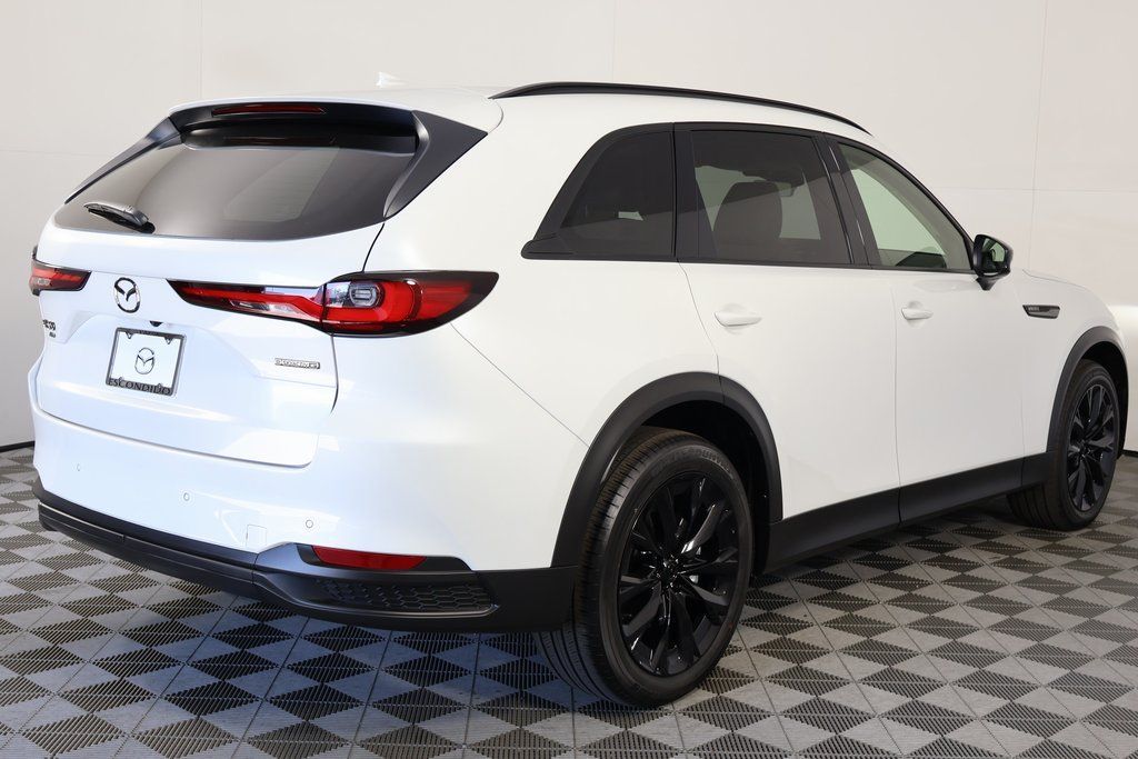 Thumbnail: 2026 Mazda CX-90 - 2