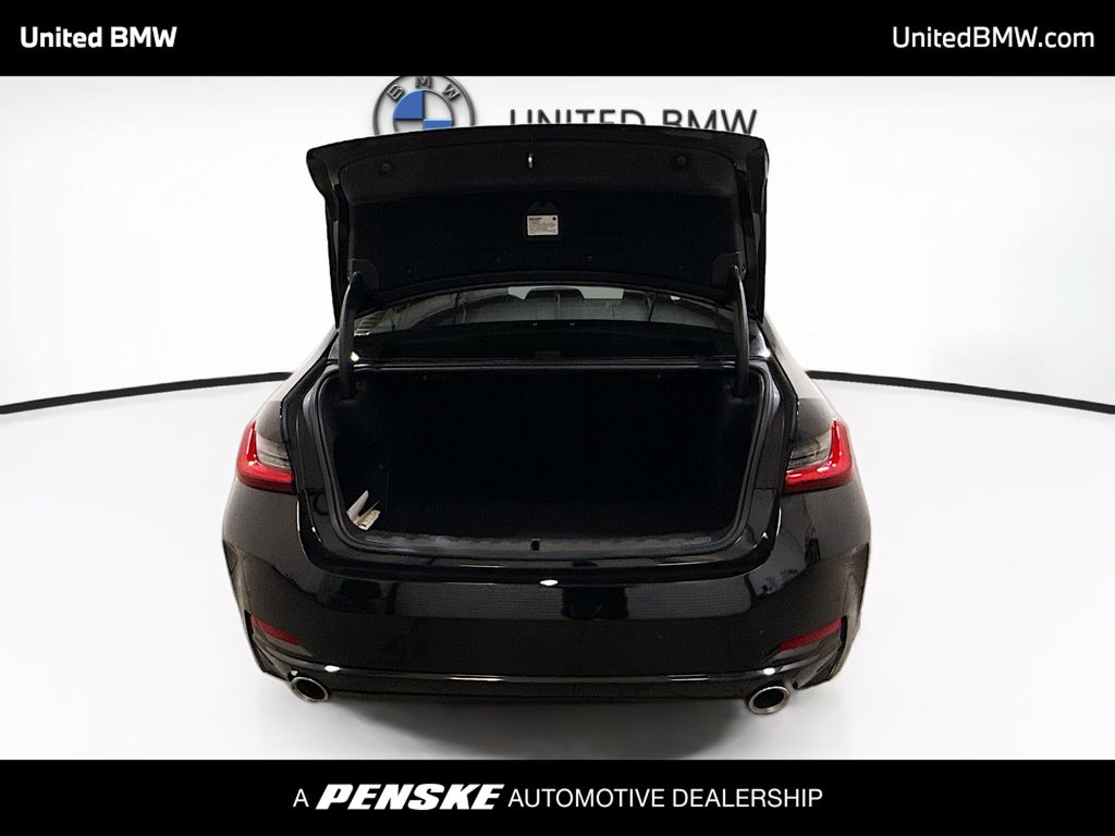 Thumbnail: 2023 BMW 3 Series - 14