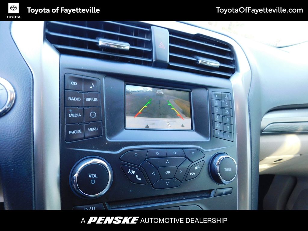 Thumbnail: 2018 Ford Fusion - 10