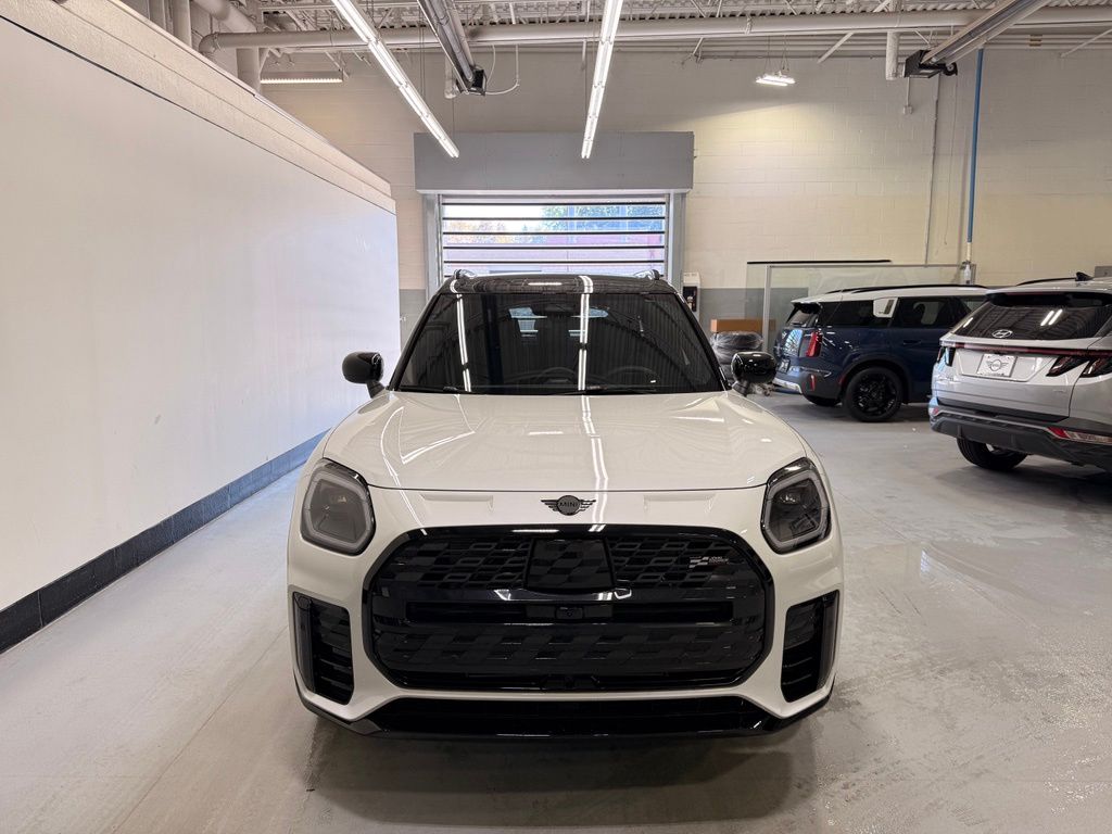 Thumbnail: 2027 MINI Cooper Countryman - 8