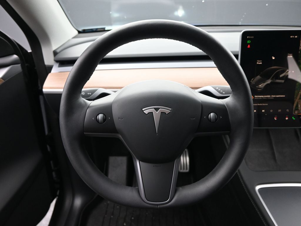 2023 Tesla Model Y Performance Dual Motor All-Wheel Drive