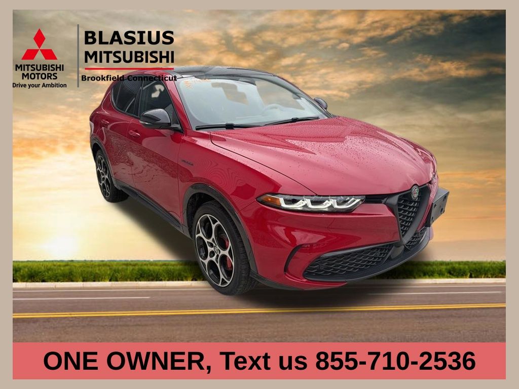 Alfa Rosso 2024 Alfa Romeo Tonale Veloce AWD SUV / Crossover All-Wheel Drive 6-Speed Automatic