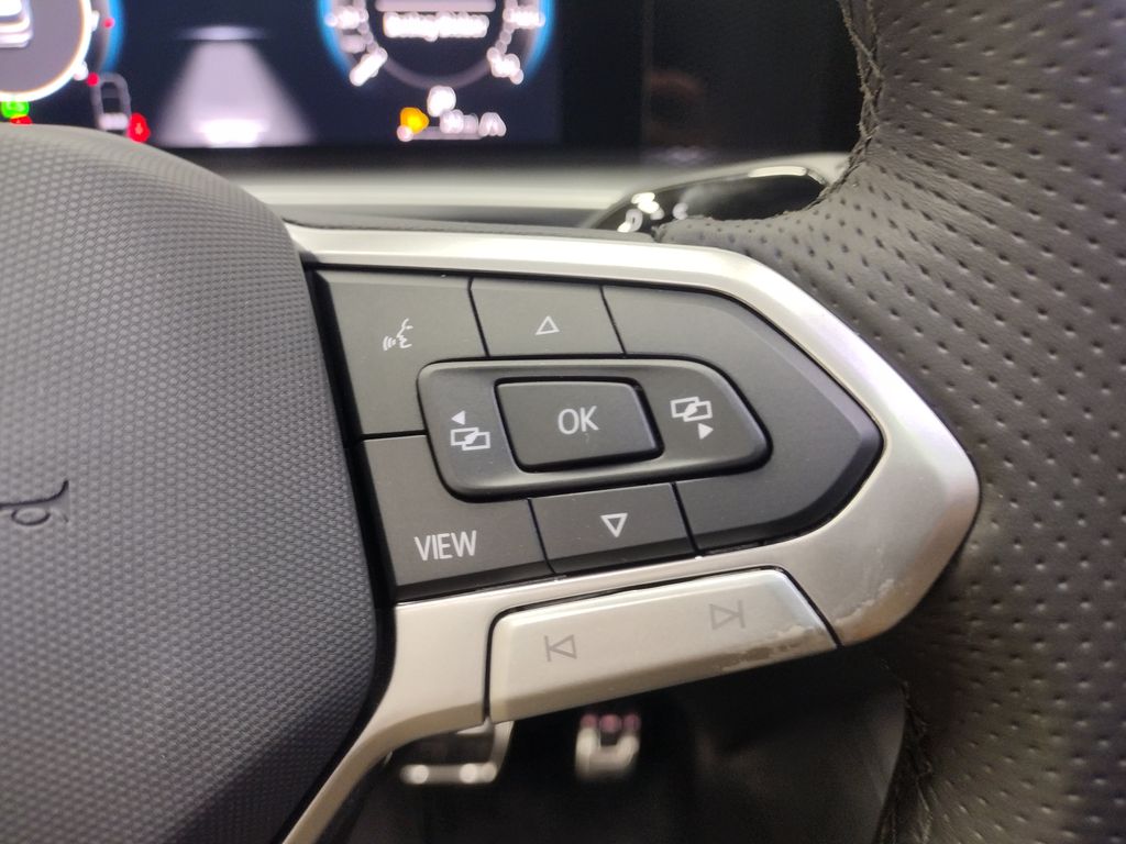 2025 Volkswagen Tiguan 2.0T SE R-Line Black