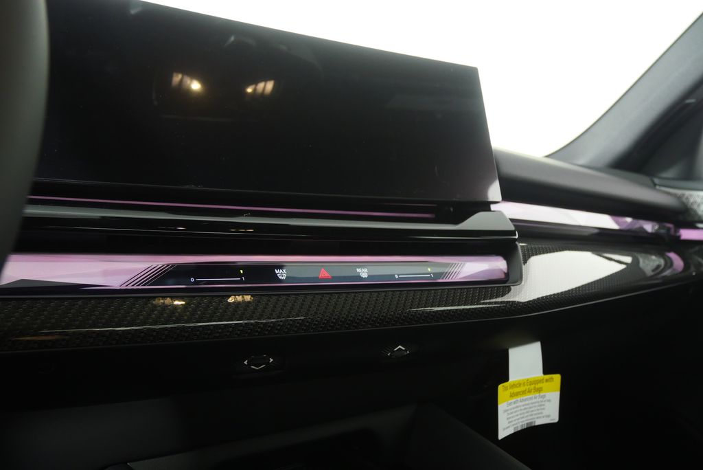 Thumbnail: 2027 BMW 5 Series - 22