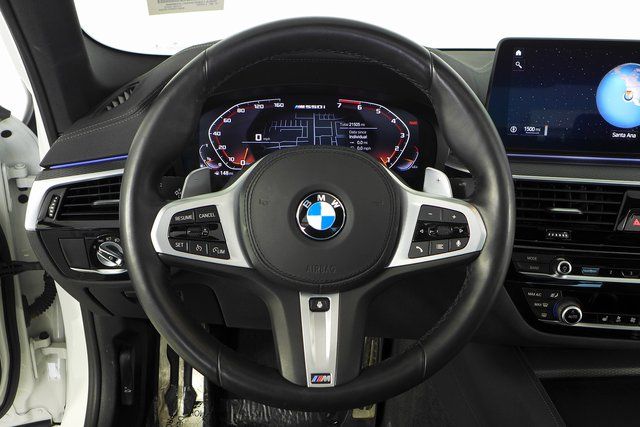 2022 BMW 5 Series M550i xDrive 26