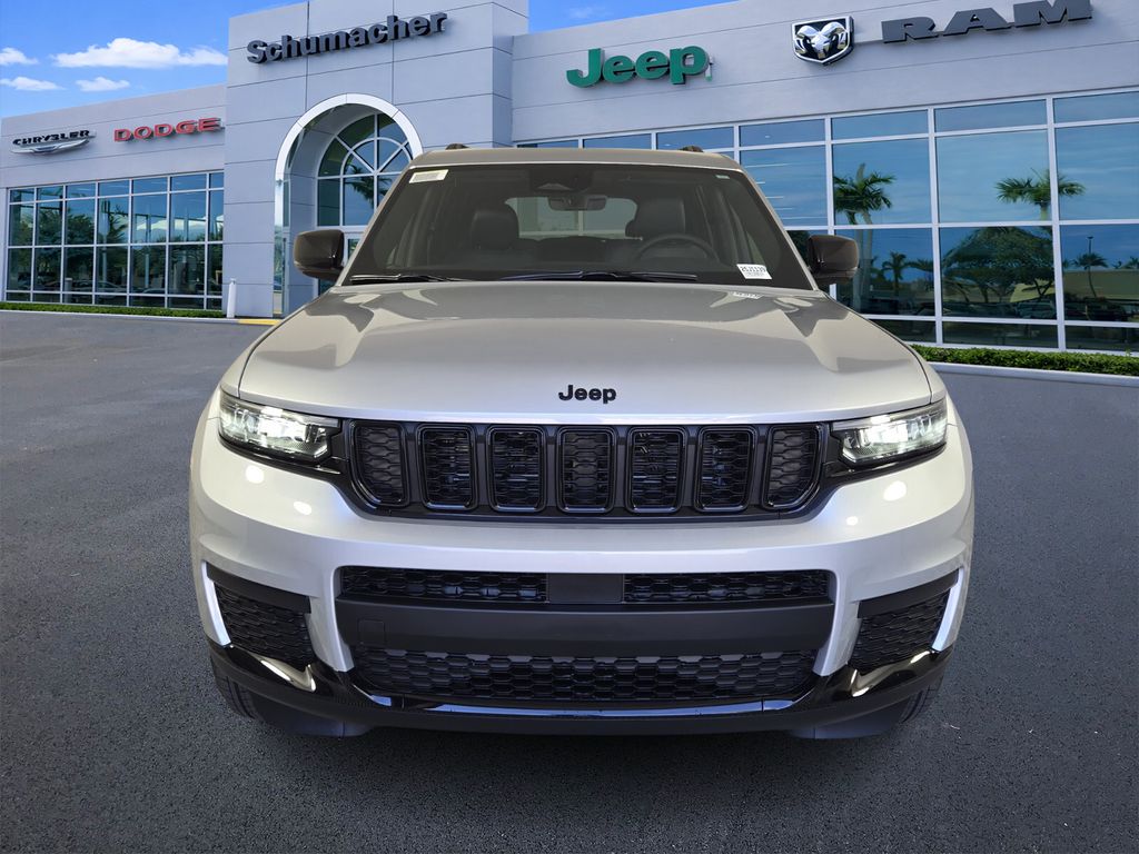 new 2025 Jeep Grand Cherokee L car, priced at $32,230