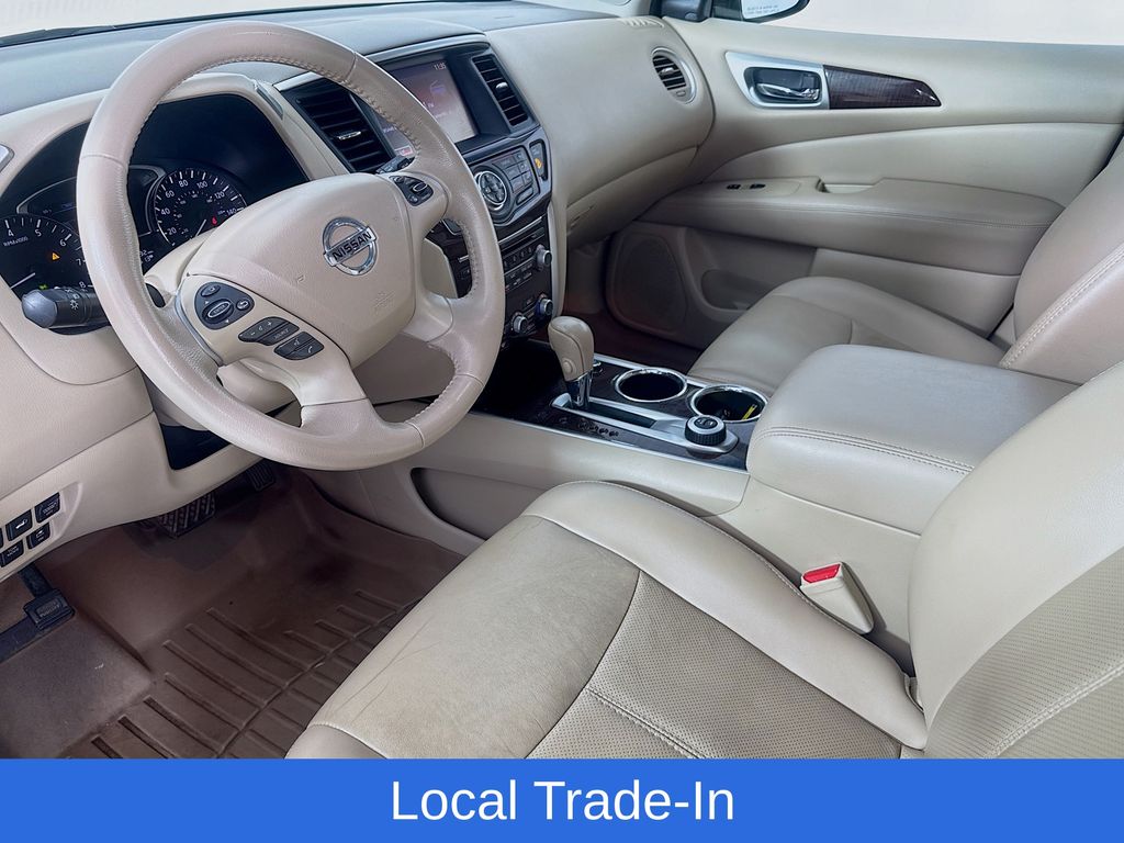 Used Car 2015 Nissan Pathfinder  Platinum For Sale Under $12,000 In Austin, Texas