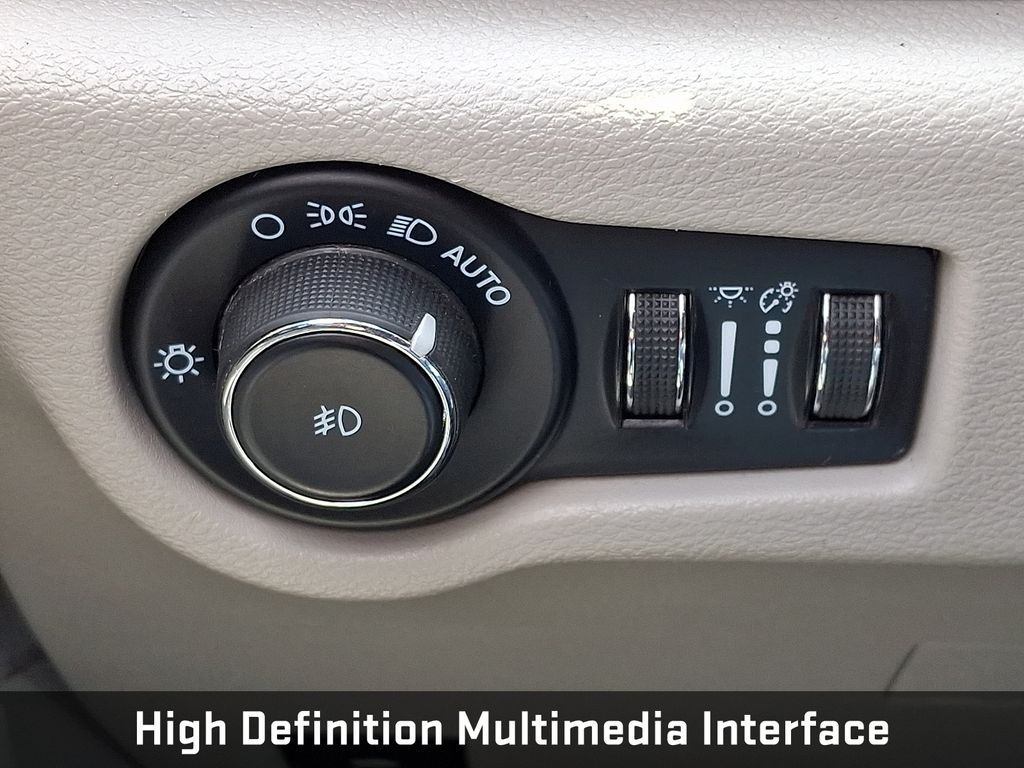 2023 Chrysler Pacifica Limited White at Klick Lewis Buick Chevrolet
