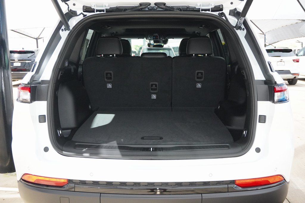 New Car 2025 Jeep Grand Cherokee  Altitude X For Sale Under $40,000 In Weatherford, Texas