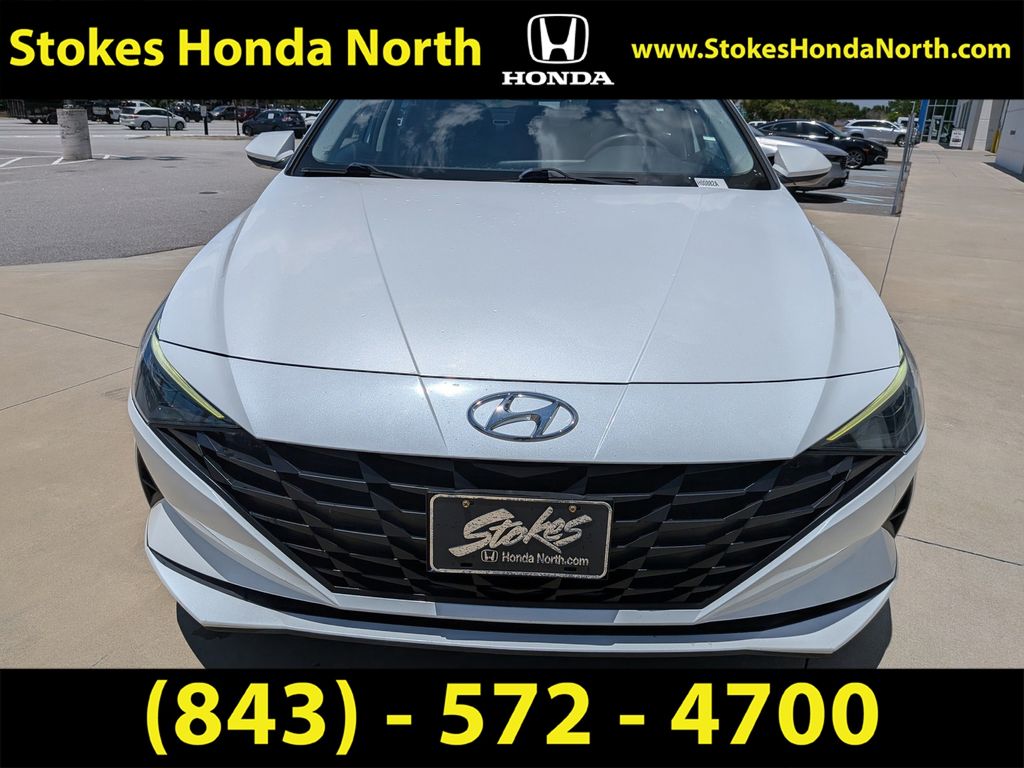 2021 Hyundai Elantra SEL - 10