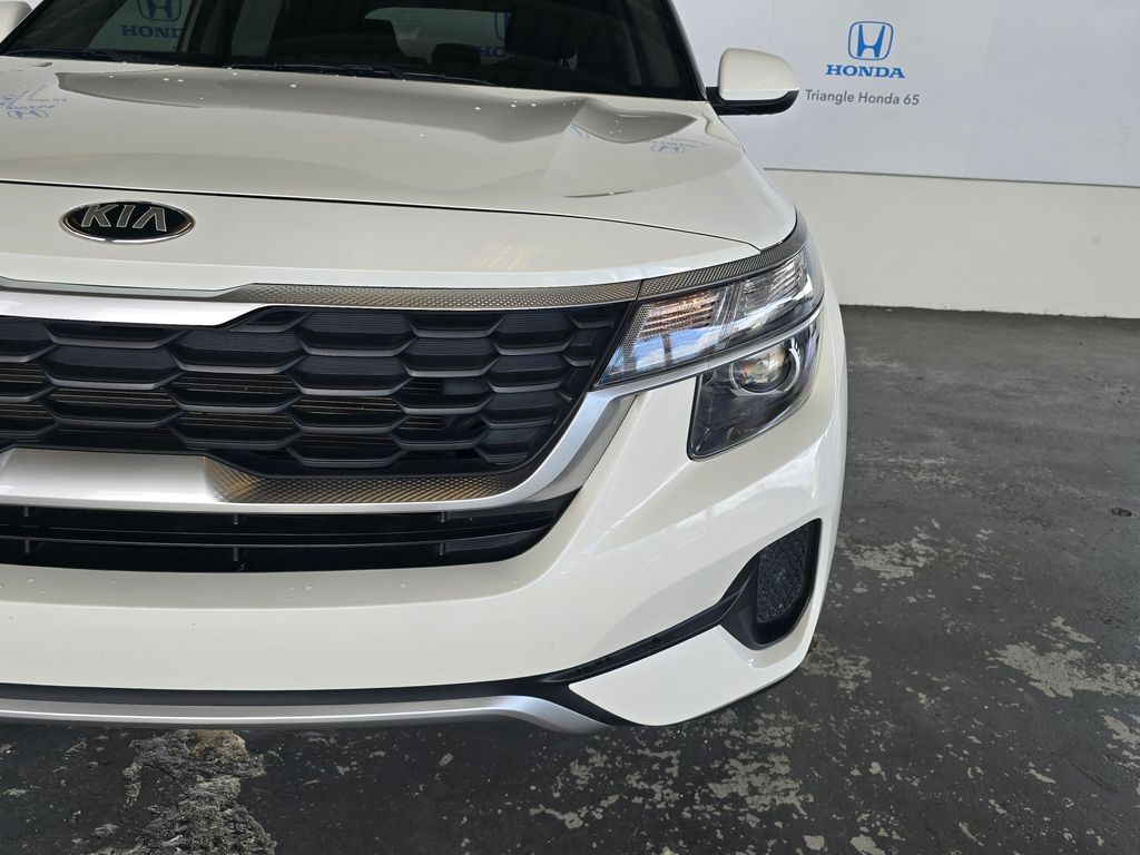 Thumbnail: 2021 Kia Seltos - 24