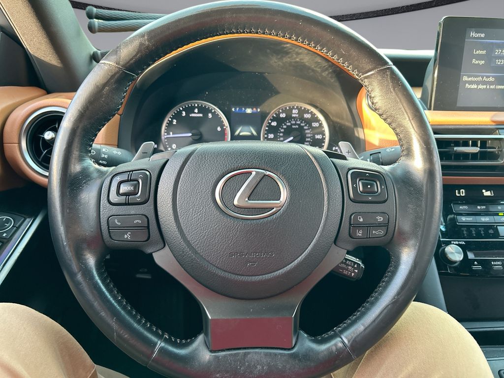 Thumbnail: 2022 Lexus IS - 15