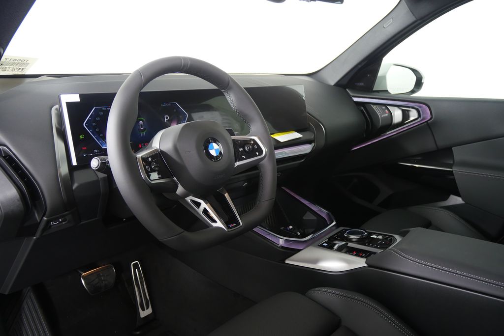Thumbnail: 2026 BMW X3 - 13
