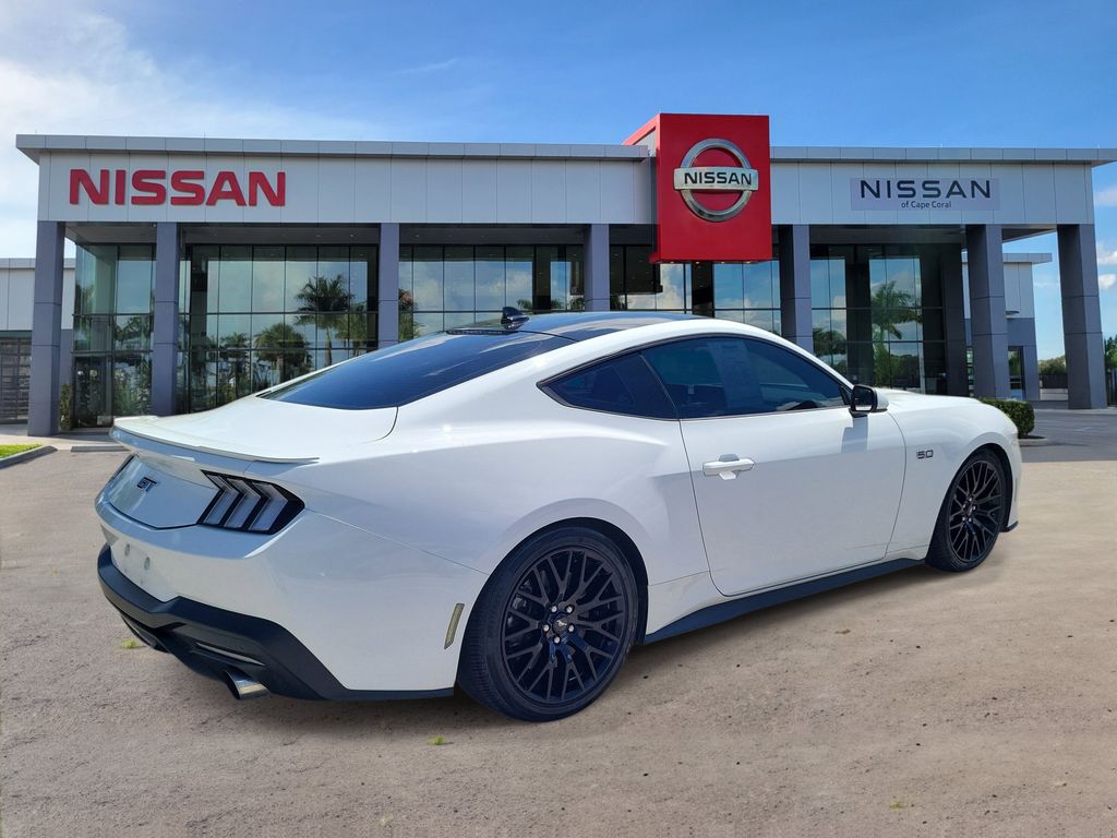 2024 Oxford White Ford Mustang GT RWD Coupe