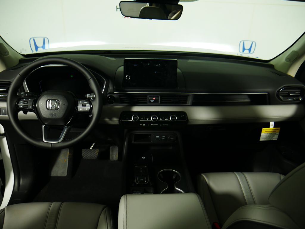 Thumbnail: 2025 Honda Pilot - 11