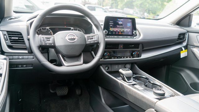 2026 Nissan Rogue SV - 9