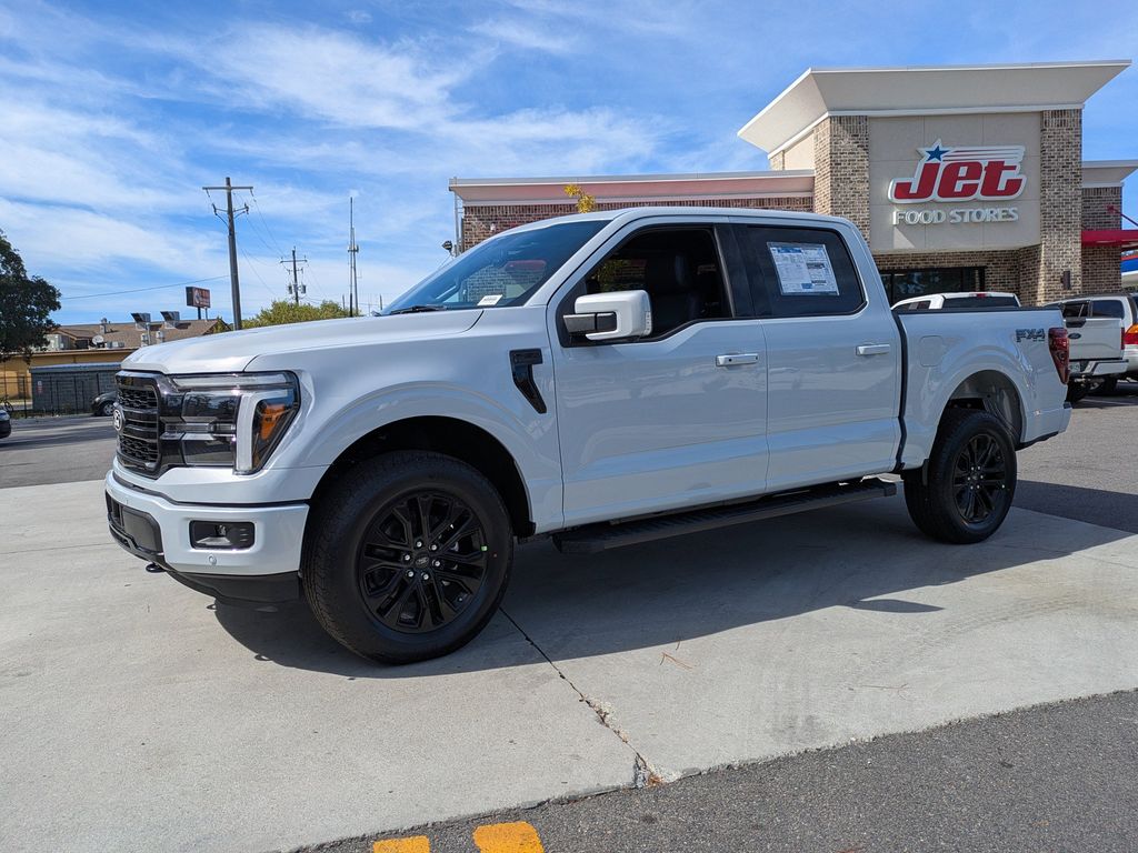 2025 Ford F-150 LARIAT