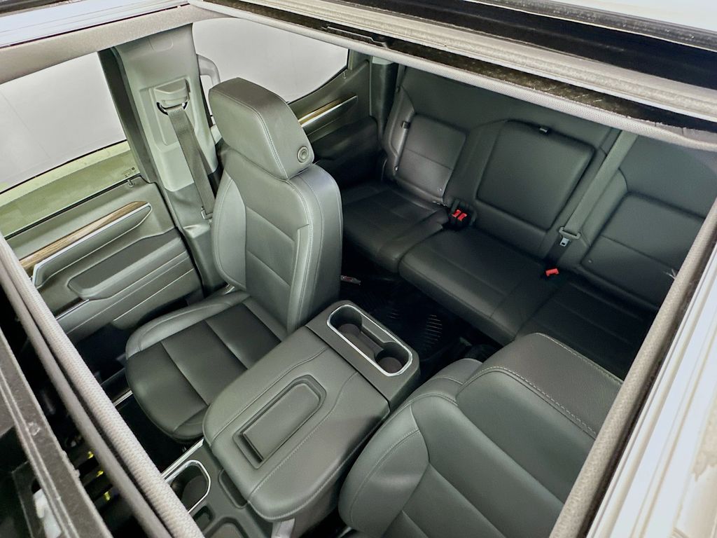 Thumbnail: 2022 Chevrolet Silverado 1500 - 22