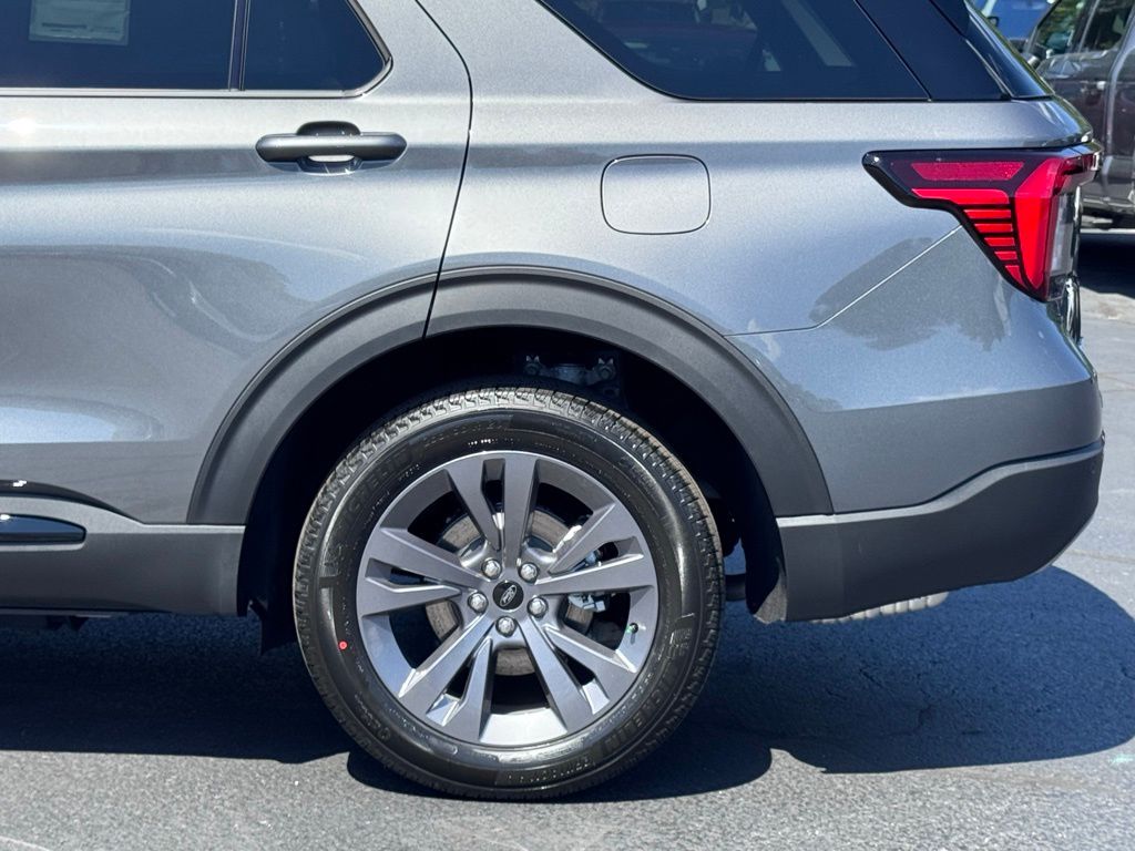 FordExplorer41