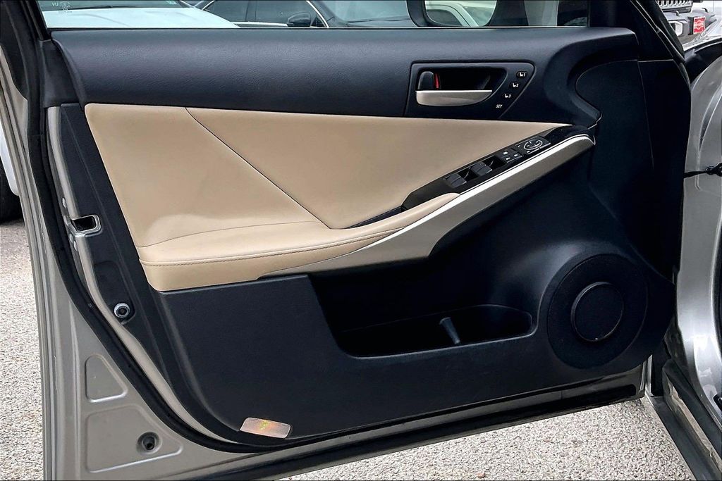 Used 2018 Lexus IS 300 4D Sedan