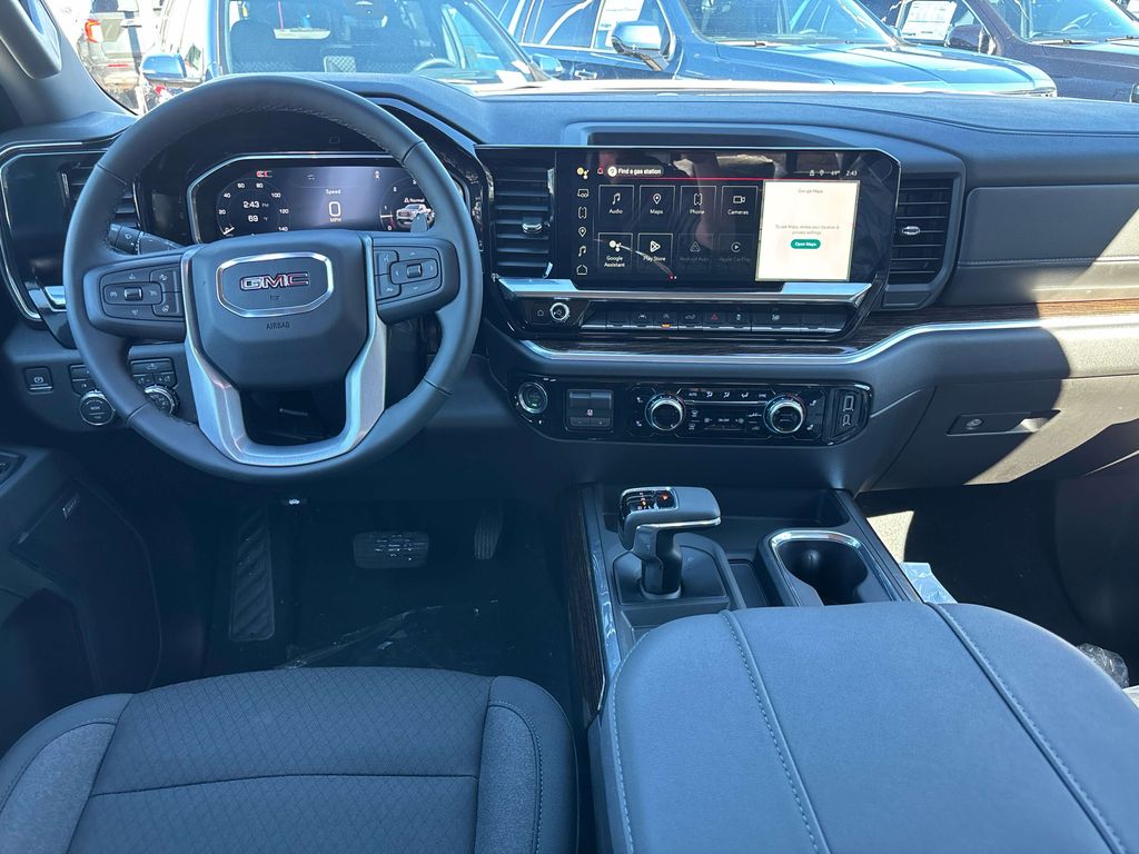 View vehicle photo 6