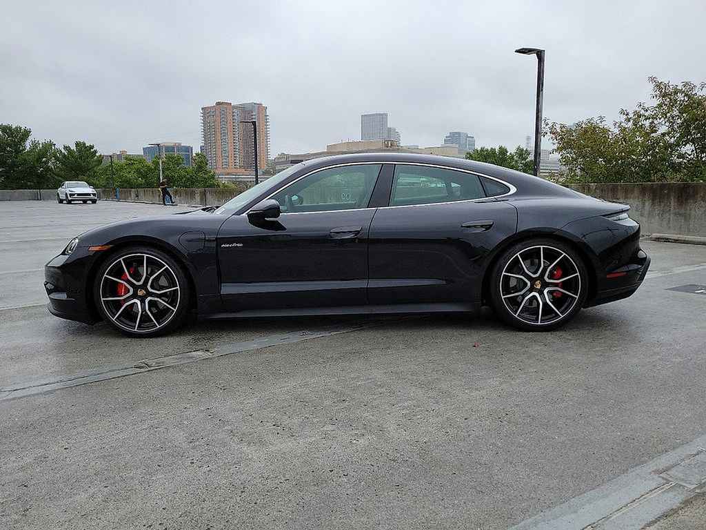 Thumbnail: 2025 Porsche Taycan - 7