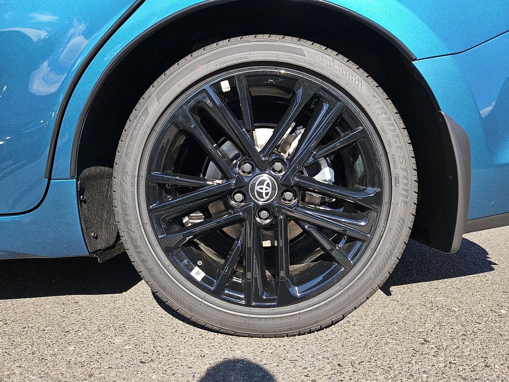 Thumbnail: 2026 Toyota Camry - 8