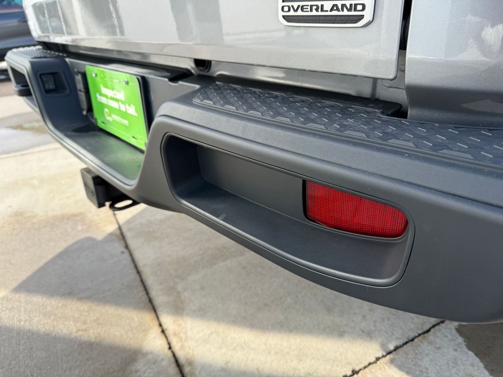 Certified Used 2020 Silver Jeep Overland image 22