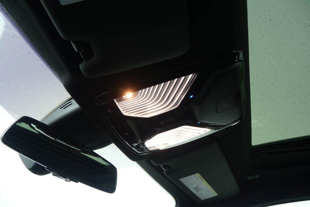 2023 BMW i4 eDrive40 20