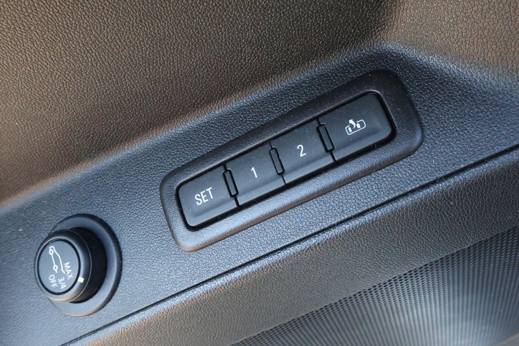 Thumbnail: 2021 Chevrolet Equinox - 15