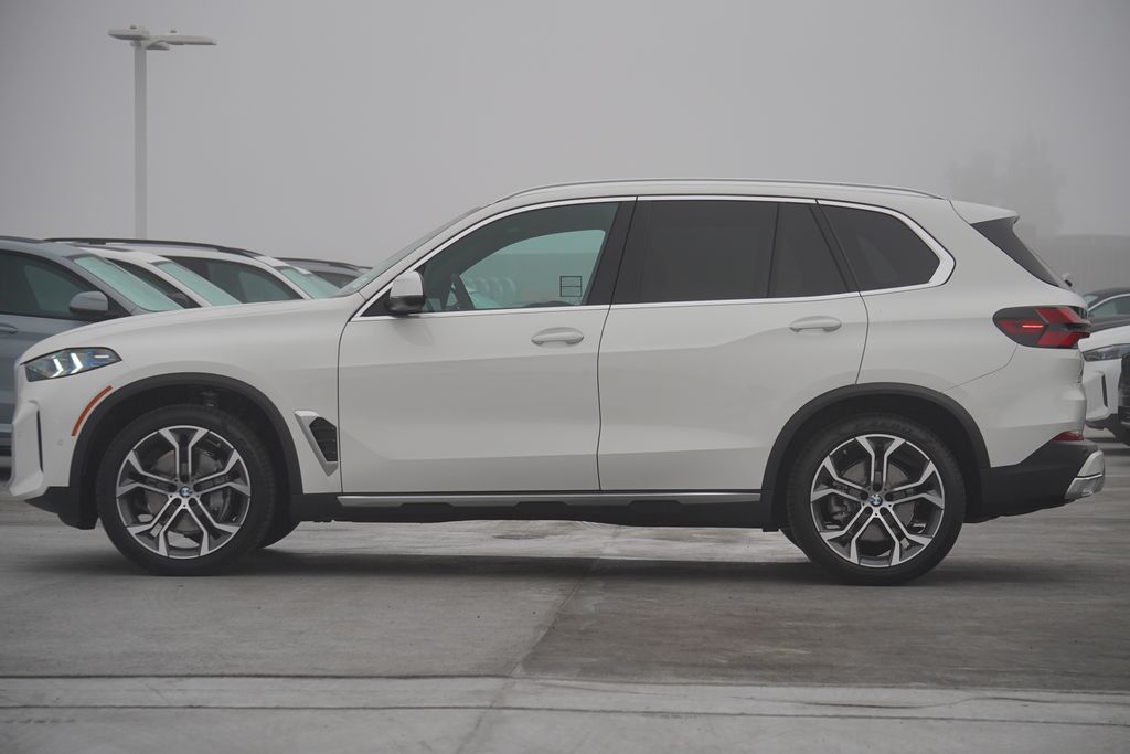 2025 BMW X5 sDrive40i 4