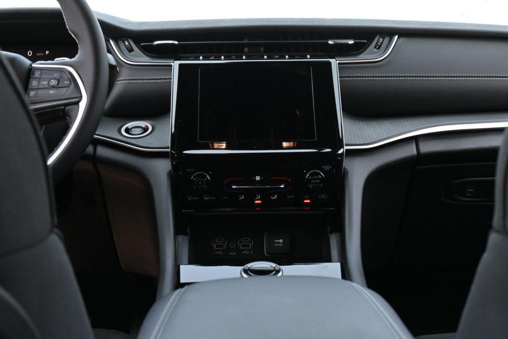 2026 Jeep Grand Cherokee L Laredo - 10