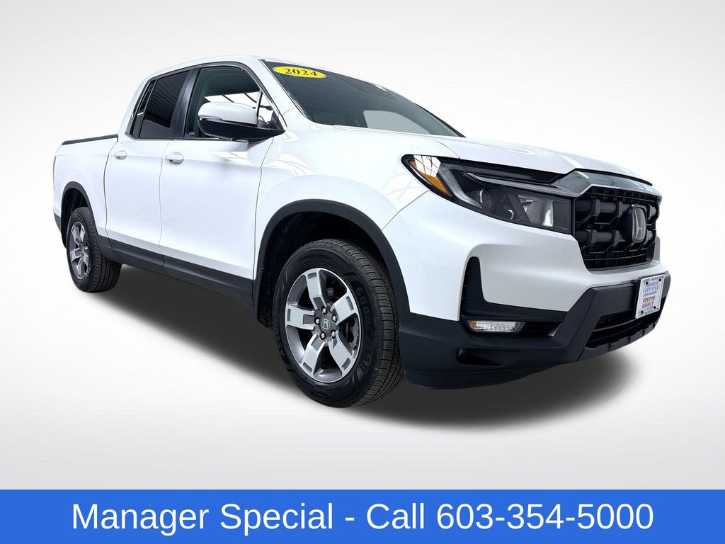 White 2024 Honda Ridgeline RTL AWD Pickup Truck All-Wheel Drive 9-Speed Automatic