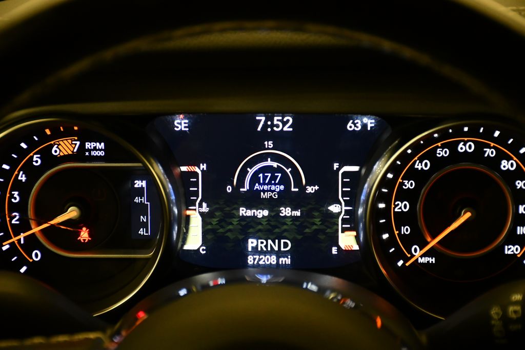 Thumbnail: 2020 Jeep Wrangler - 22