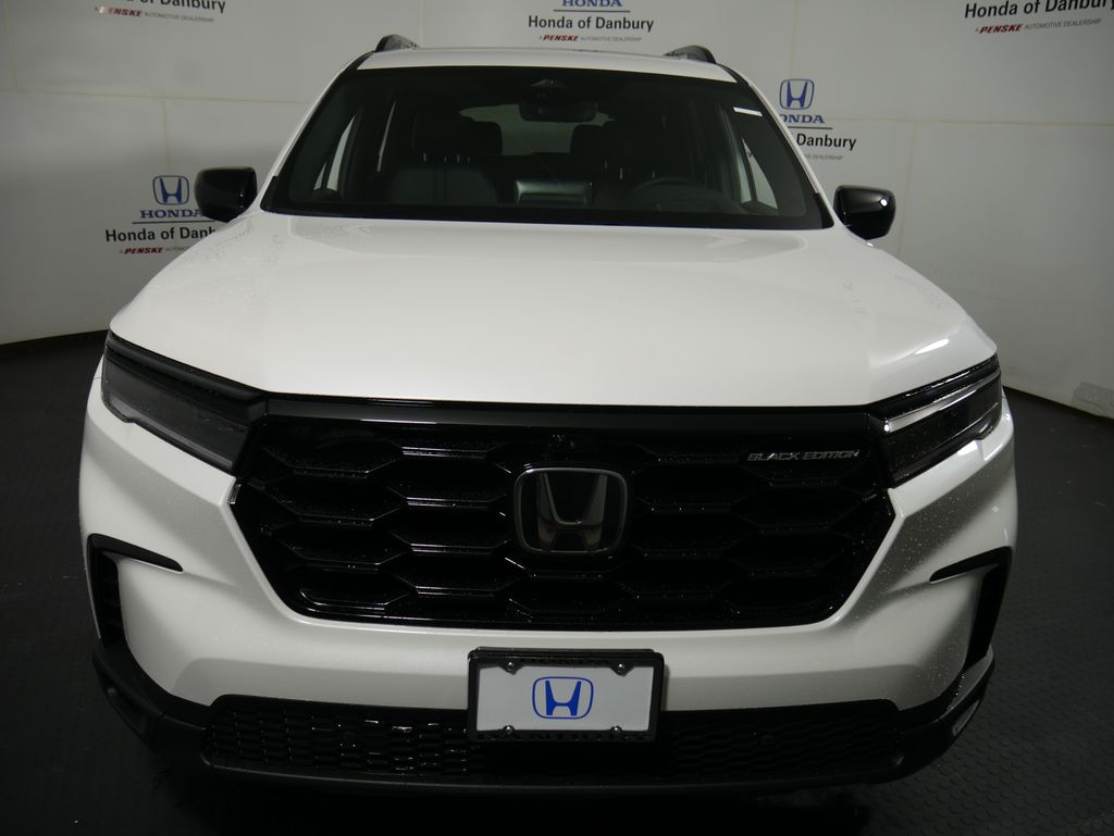 2025 Honda Pilot Black Edition 2