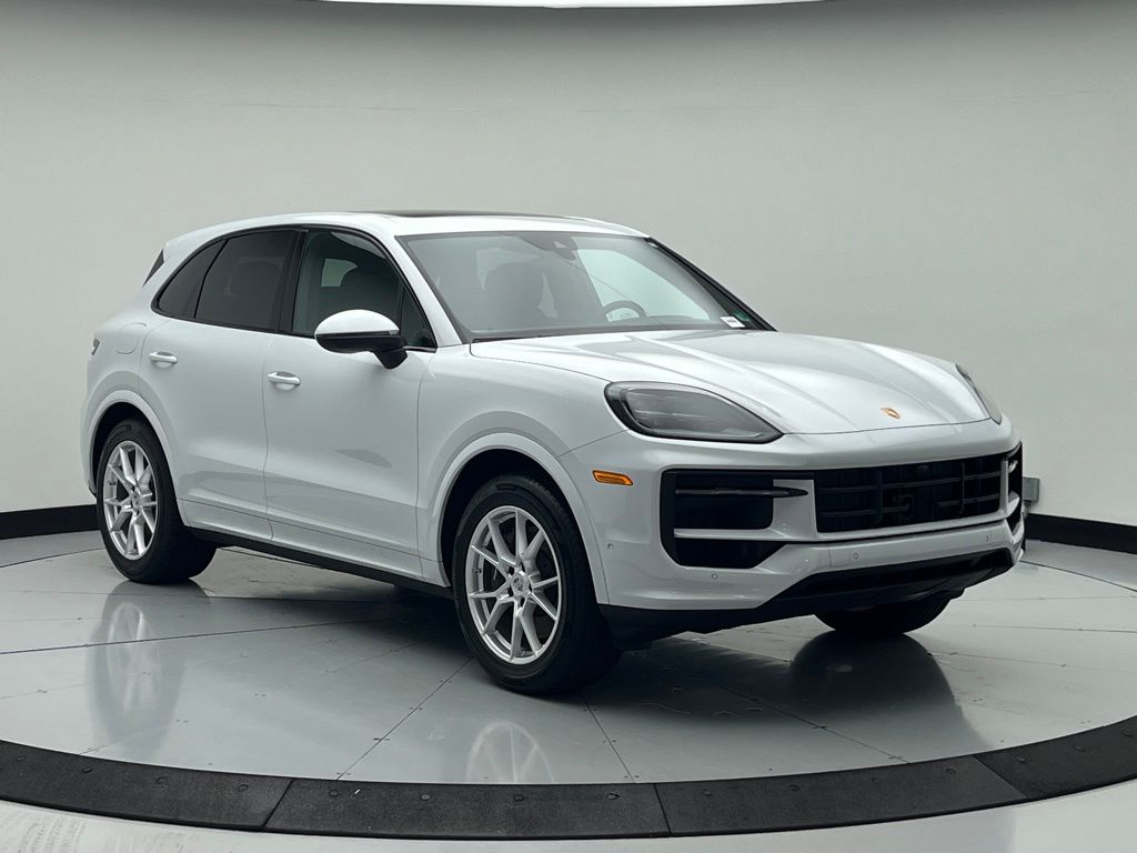 Thumbnail: 2025 Porsche Cayenne - 9