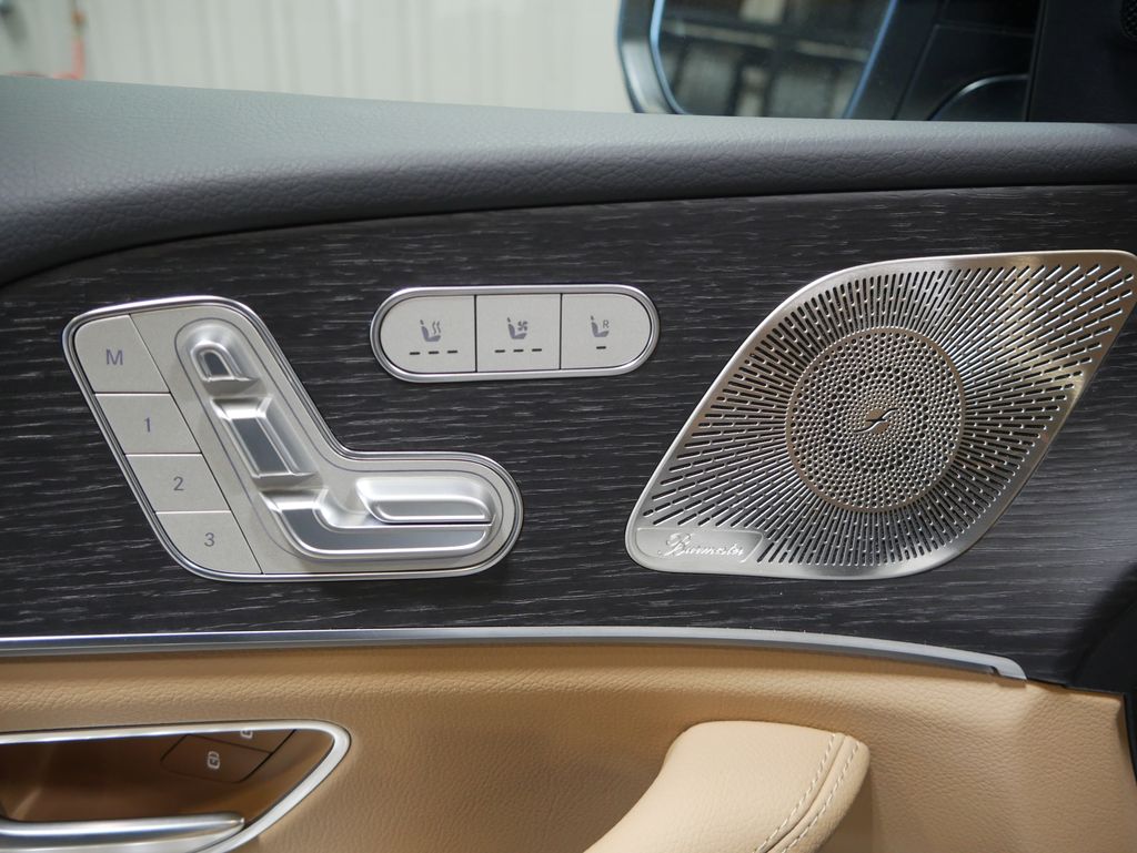 Thumbnail: 2026 Mercedes-Benz GLS - 17