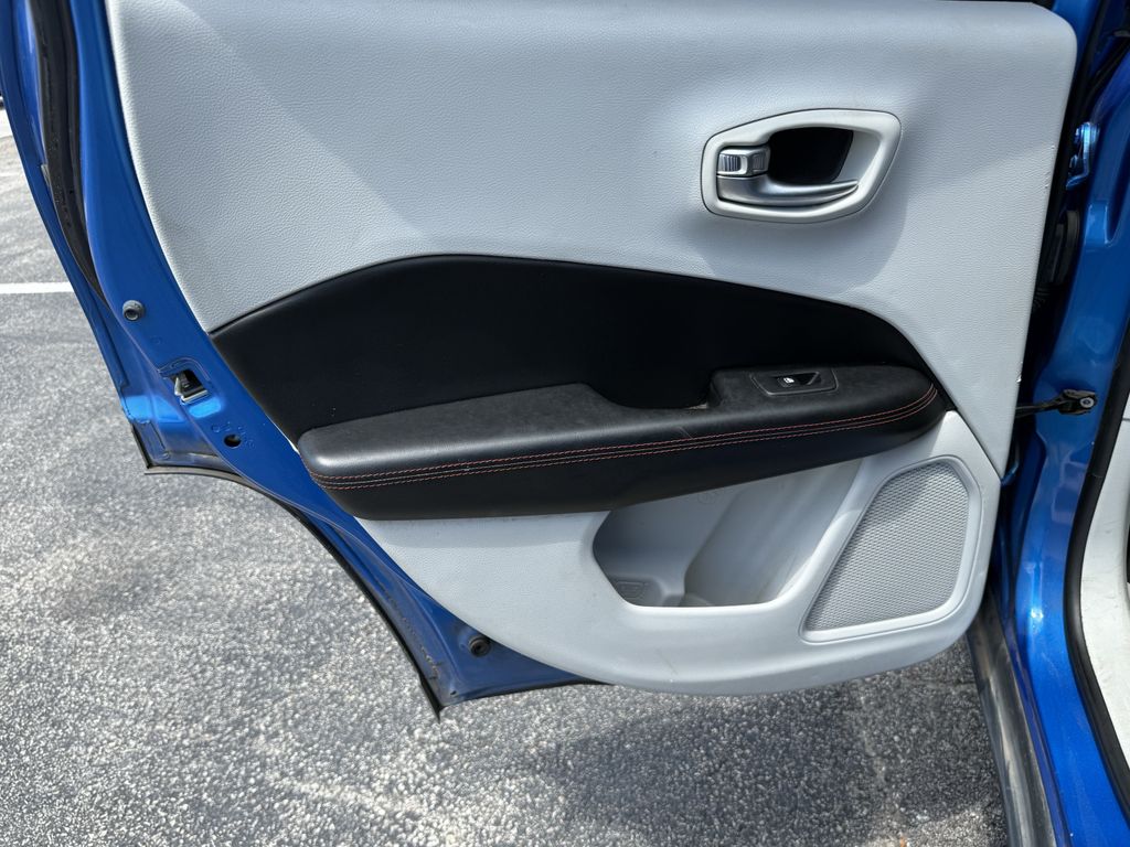 2019 Jeep Compass Limited Blue at Victoria Chrysler Dodge Jeep Ram