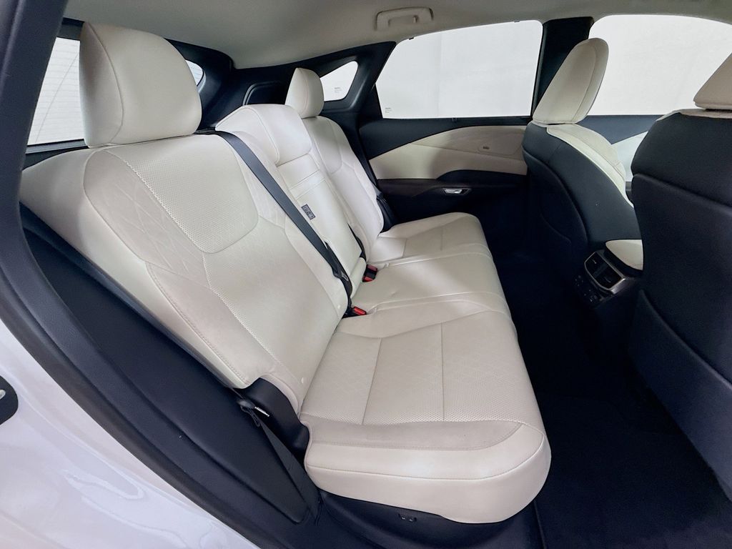 Thumbnail: 2023 Lexus RX - 28