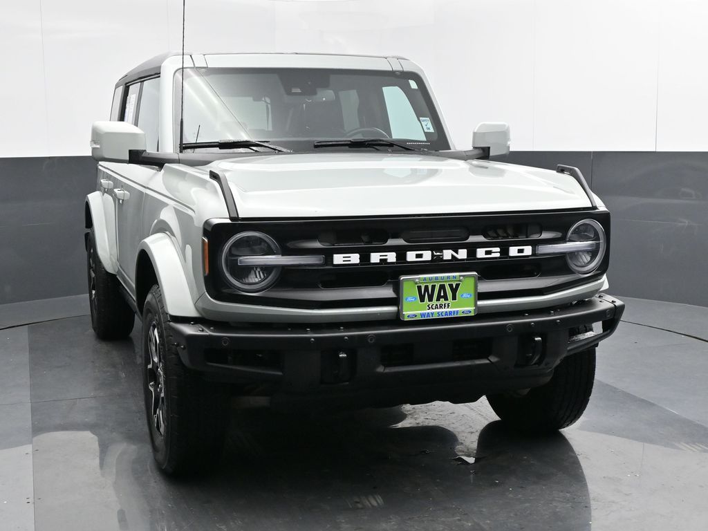 2024 Ford Bronco Outer Banks