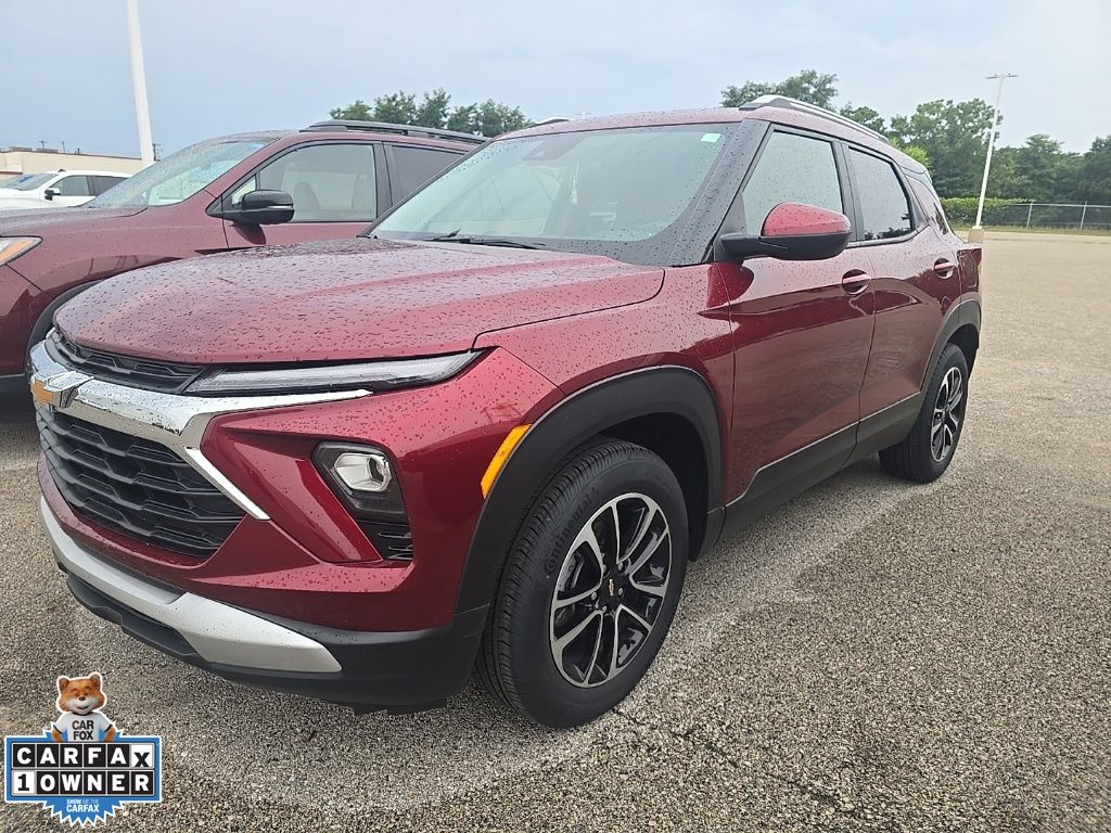 Red (Crimson Metallic) 2024 Chevrolet Trailblazer SUV / Crossover Front-Wheel Drive Continuously Variable Transmission