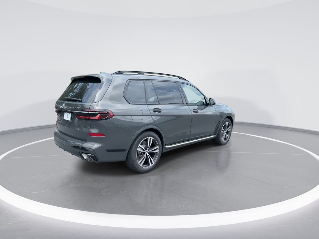 Thumbnail: 2026 BMW X7 - 8