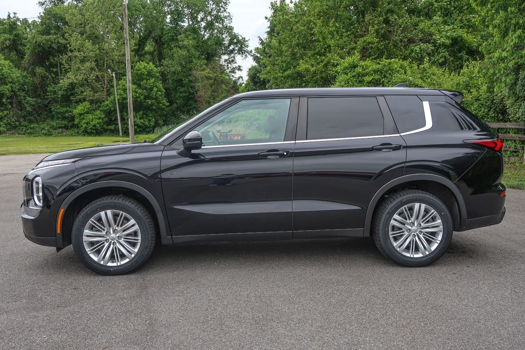 2024 Mitsubishi Outlander ES 2.5 S-AWC