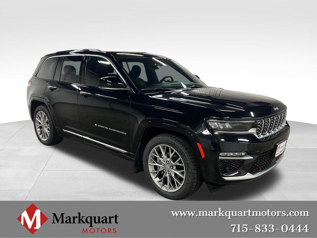 Diamond Black Crystal Pearlcoat 2023 Jeep Grand Cherokee SUV / Crossover Four-Wheel Drive 8-Speed Automatic